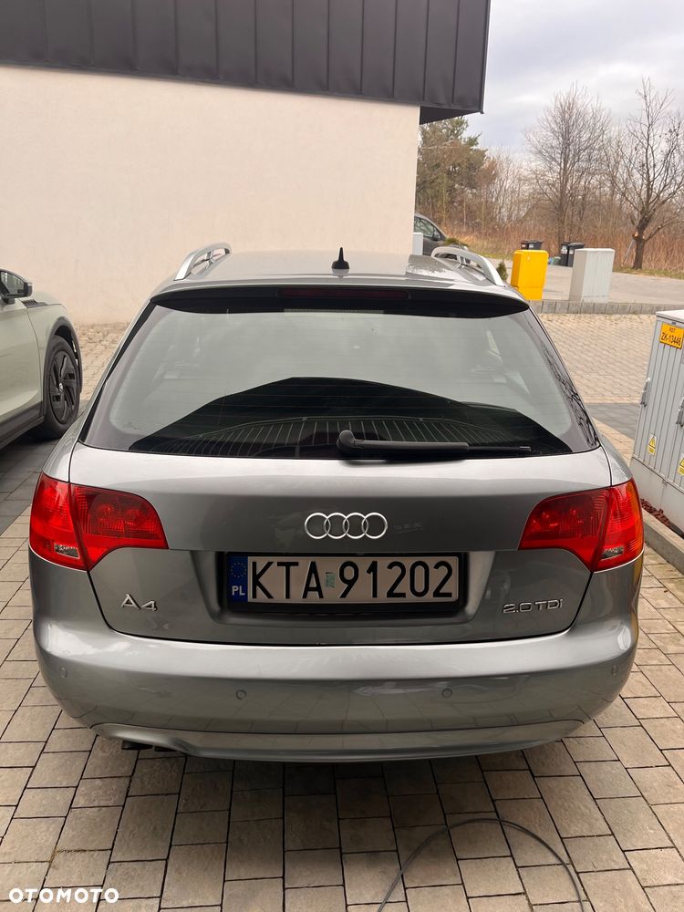 Audi A4 Avant - 5