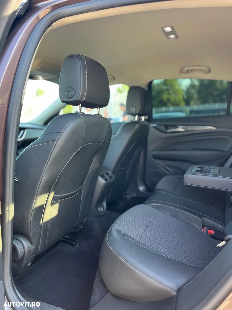 Opel Insignia - 6