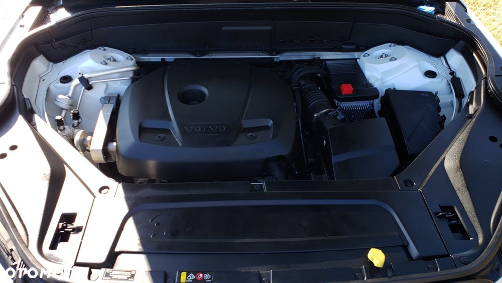 Volvo XC 90 T6 AWD Geartronic Inscription - 25
