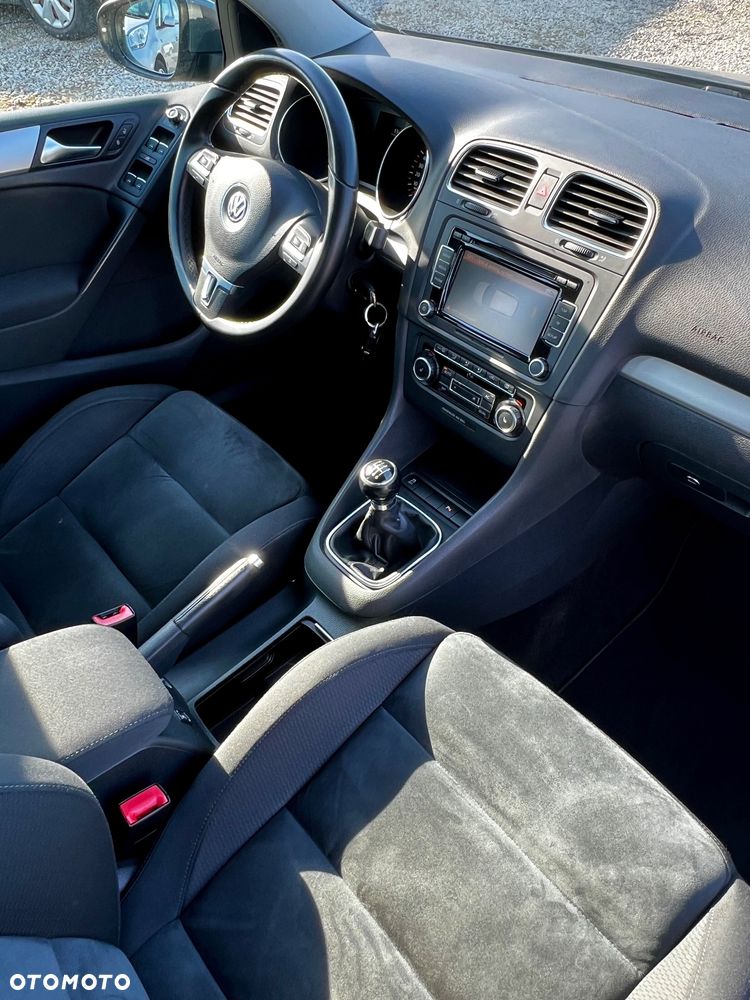 Volkswagen Golf 1.4 TSI Highline - 25