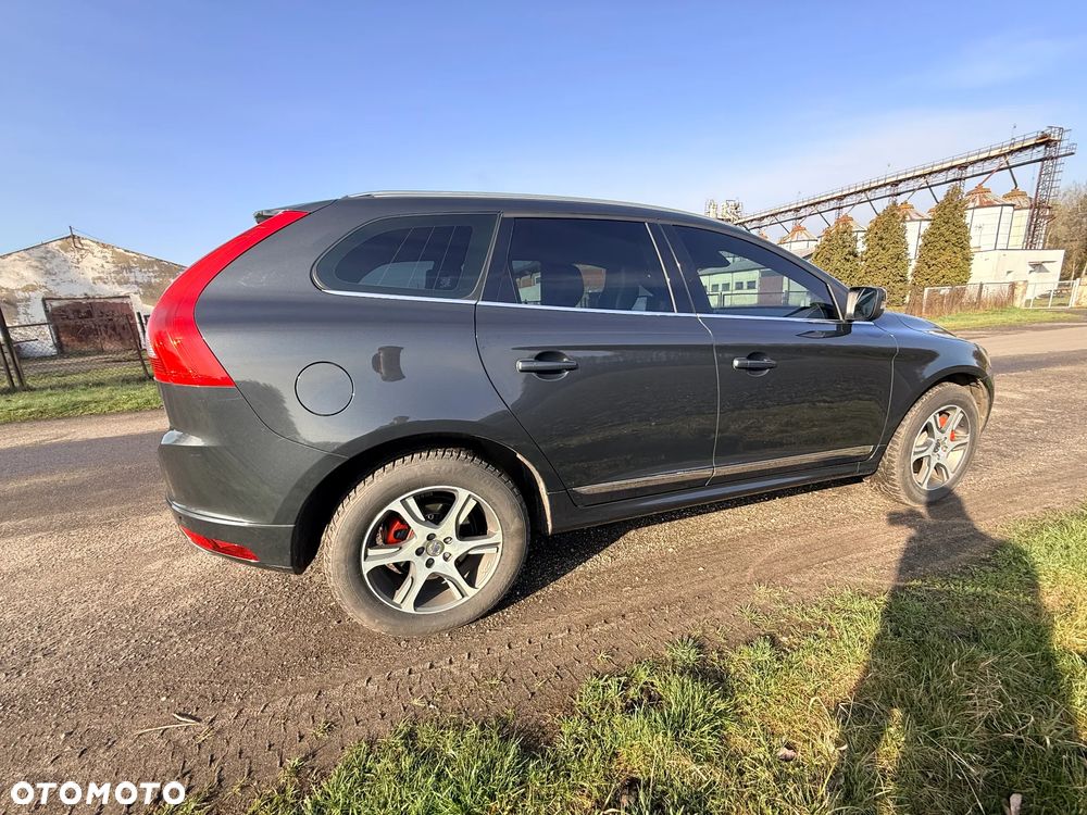 Volvo XC 60 D4 Summum - 9