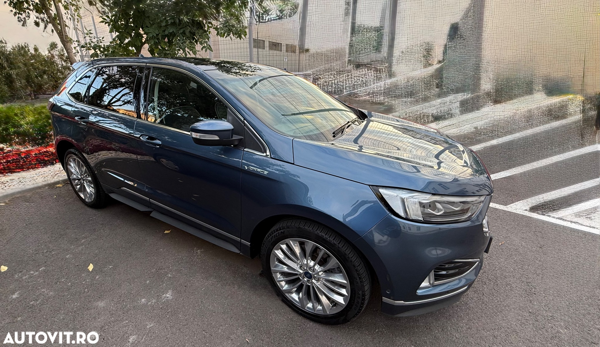 Ford Edge 2.0 Panther A8 AWD Vignale - 6