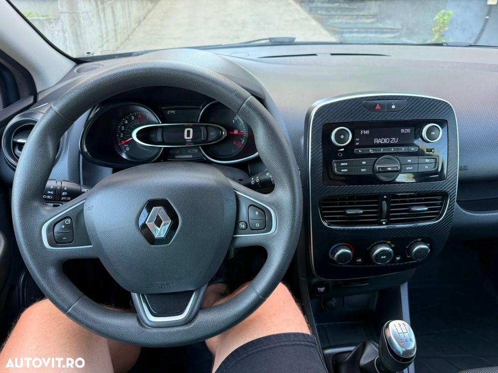 Renault Clio TCe Life Evo - 6