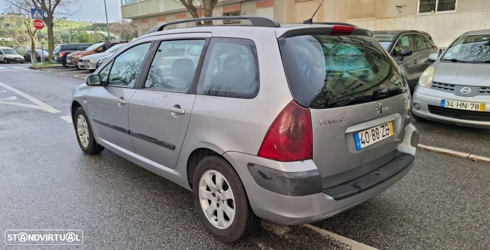 Peugeot 307 Break 1.4 HDi Navtech - 5