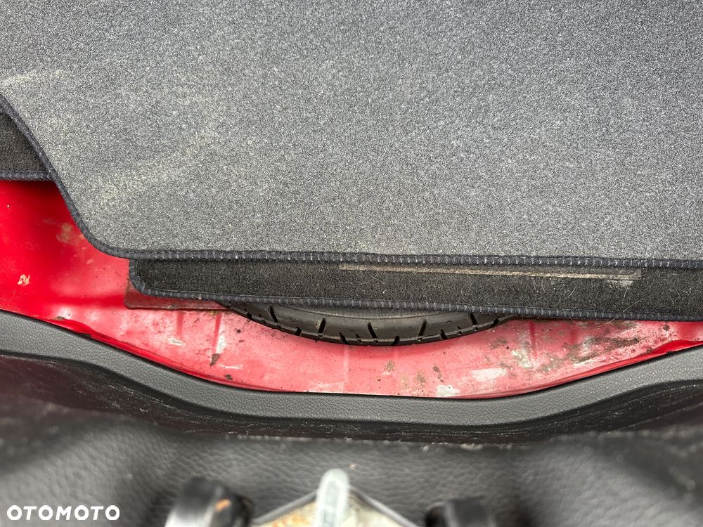 Hyundai i30 1.4 Classic + - 15