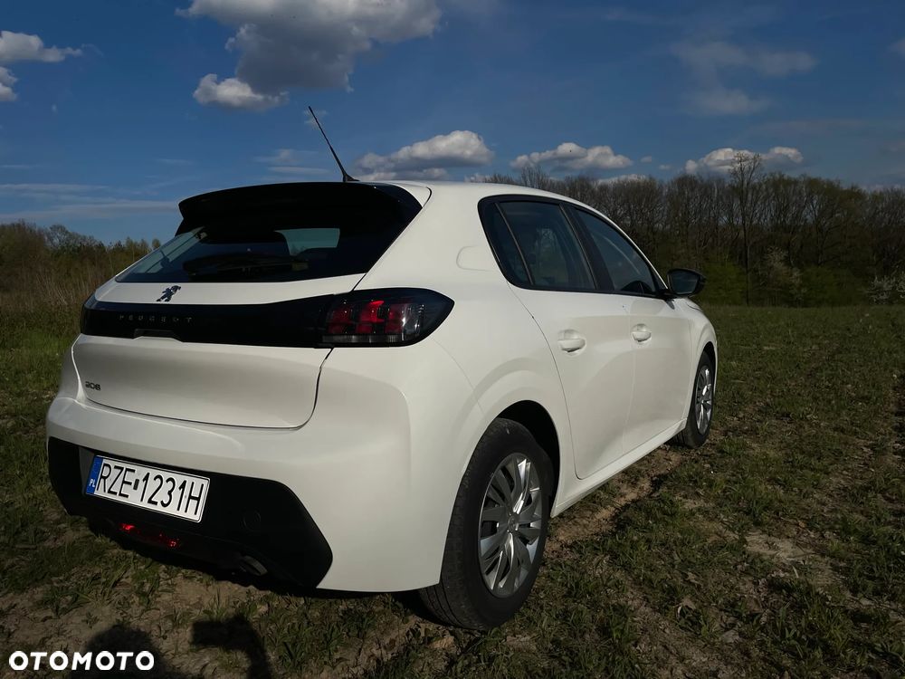 Peugeot 208 - 7