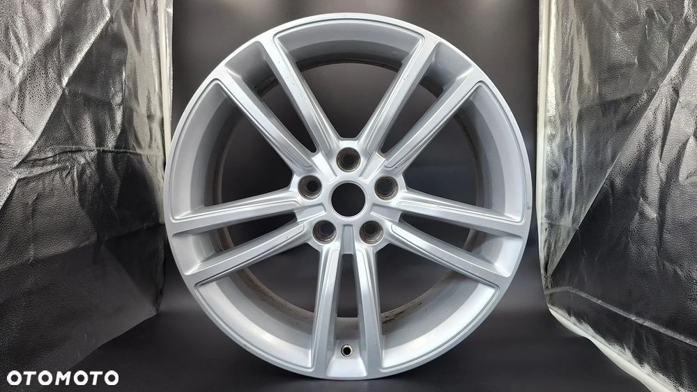 Felga Aluminiowa 19 Tesla Model S 5x120 ET 40 6007214-00-D - 1