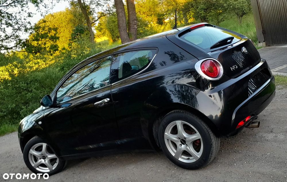 Alfa Romeo Mito 1.4 16V - 11