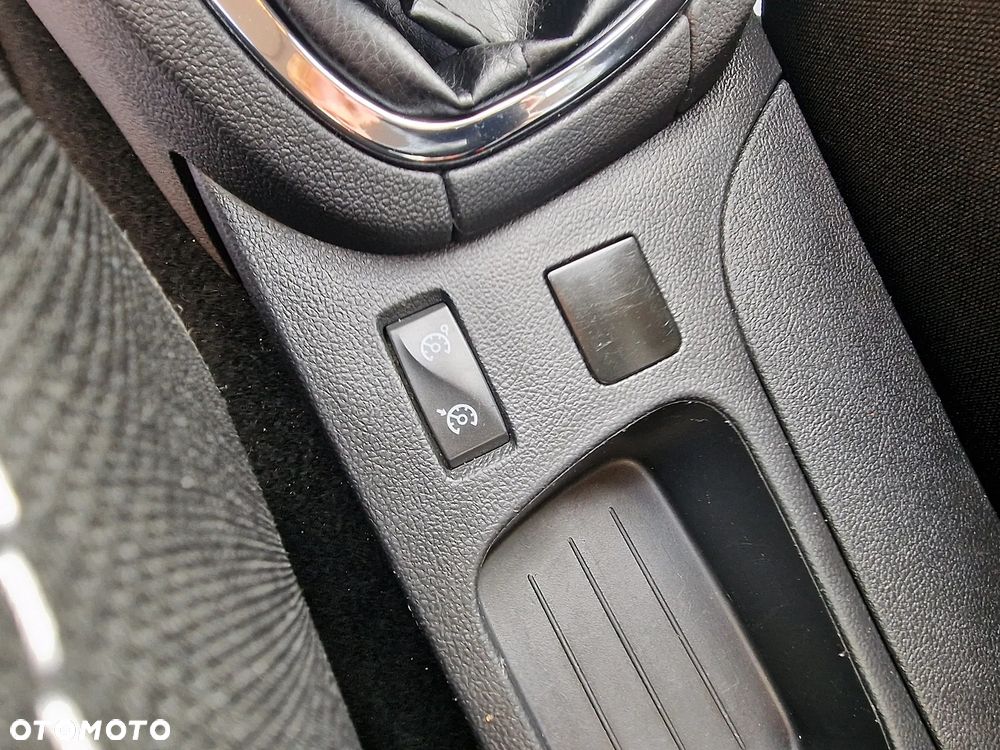 Renault Clio - 17