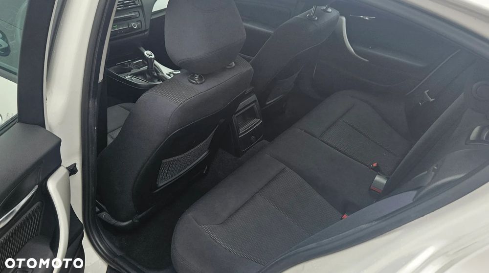BMW Seria 1 118d Urban Line - 37