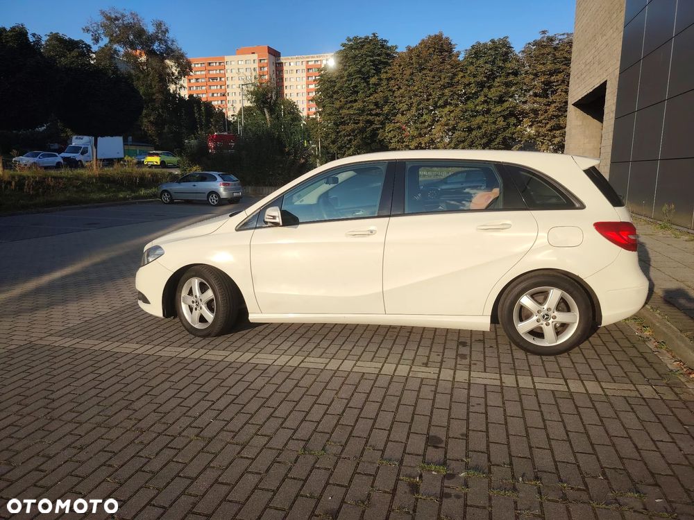 Mercedes-Benz Klasa B 180 CDI (BlueEFFICIENCY) - 5