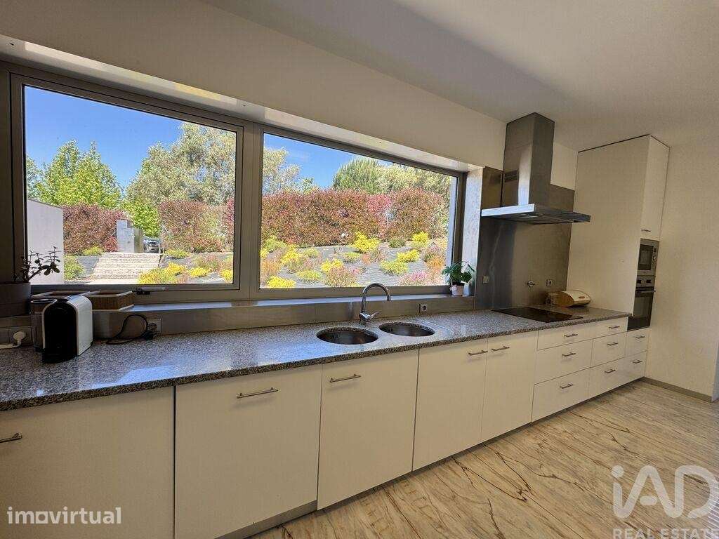 Casa / Villa T3 em Fornelos e Queijada de 210 m2 - Grande imagem: 4/22