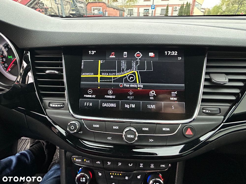 Opel Astra 1.4 Turbo Dynamic - 30