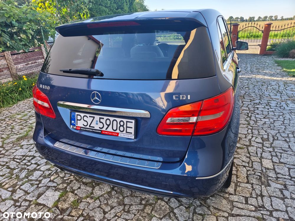 Mercedes-Benz Klasa B 180 CDI (BlueEFFICIENCY) - 8