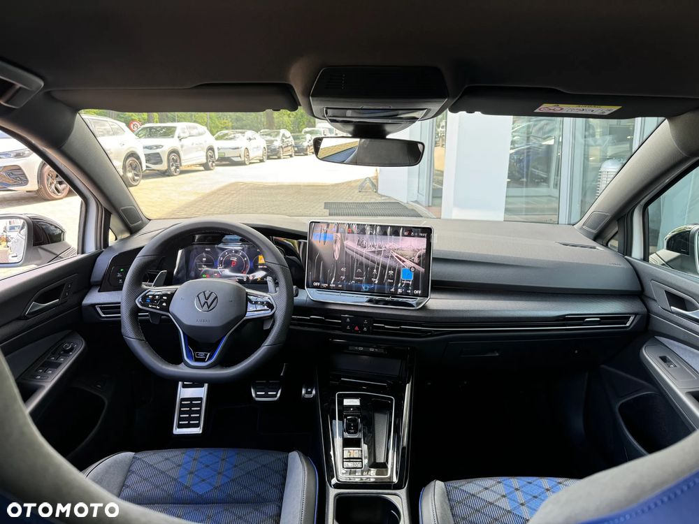 Volkswagen Golf Variant 1.5 eTSI mHEV R-Line Plus DSG - 19