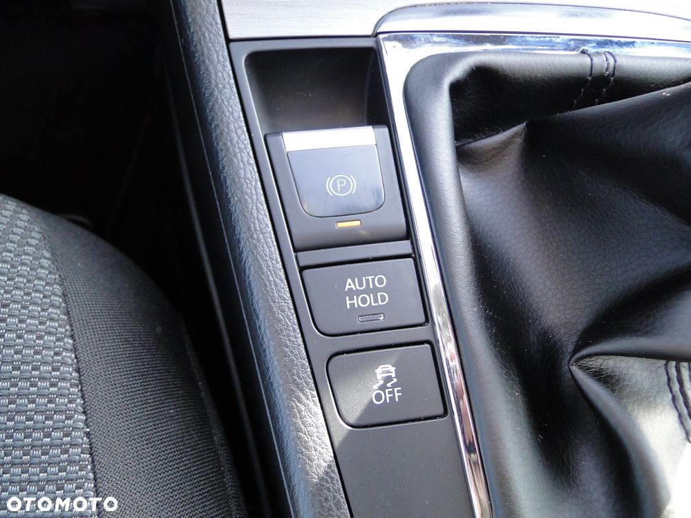 Volkswagen Passat 2.0 TDI Comfortline - 25