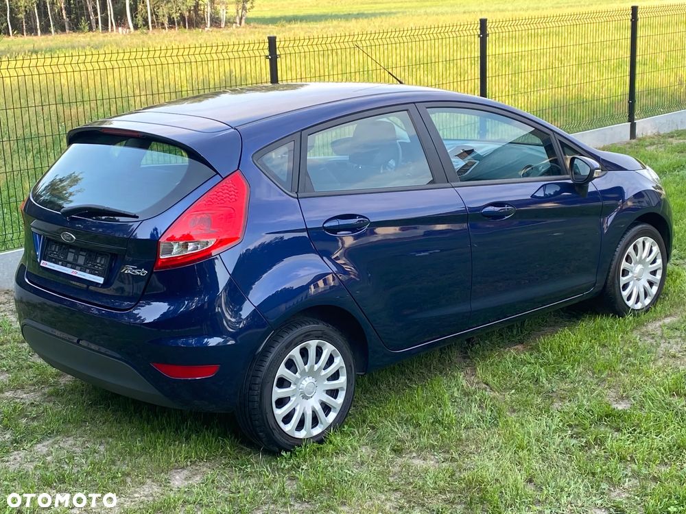 Ford Fiesta 1.4 Trend - 10