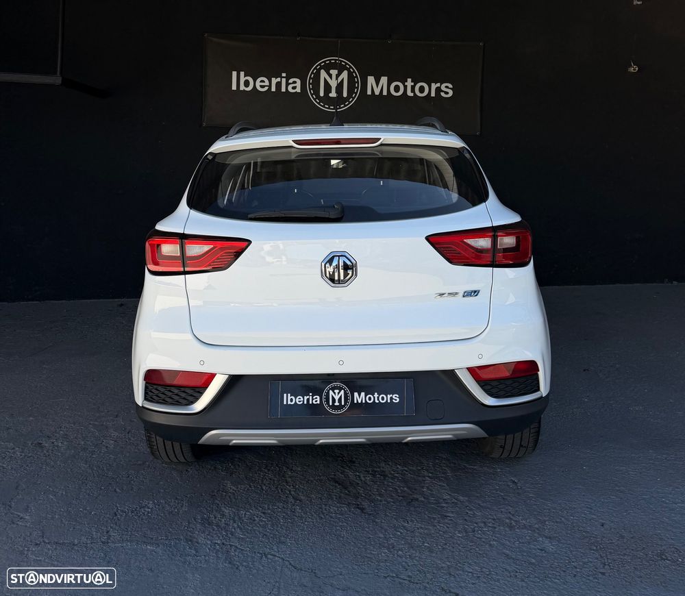 MG ZS Luxury - 8