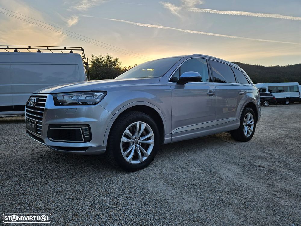 Audi Q7 - 9