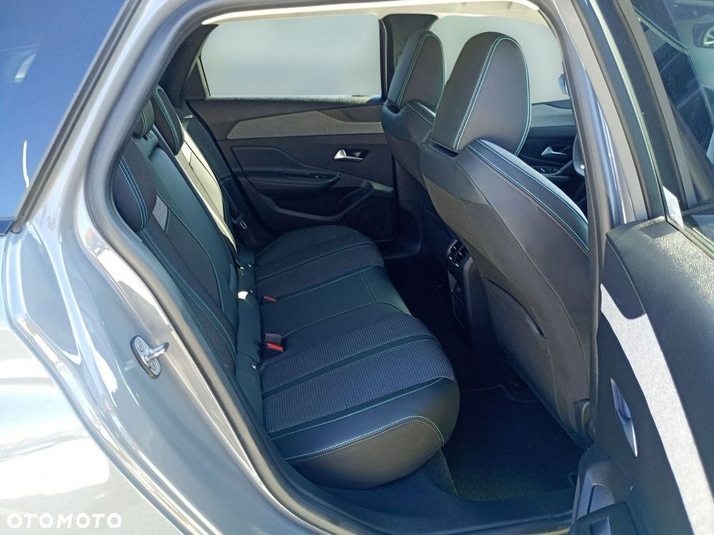 Peugeot 308 1.5 BlueHDi Allure Pack S&S EAT8 - 31