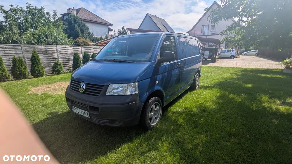 Volkswagen Transporter T5 - 2