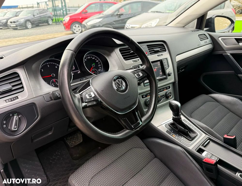 Volkswagen Golf 1.6 TDI DPF BMT DSG Highline - 16