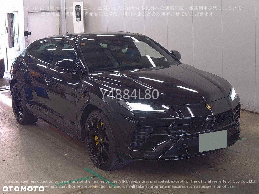 Lamborghini Urus Standard
