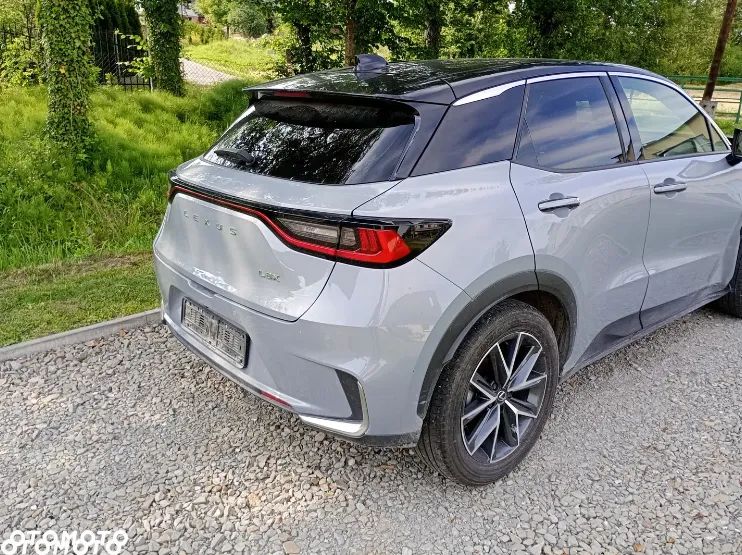 Lexus LBX AWD E-Four Relax - 1