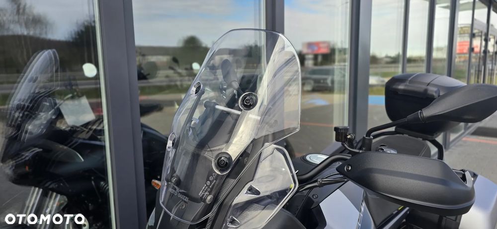 Moto Guzzi Stelvio - 30