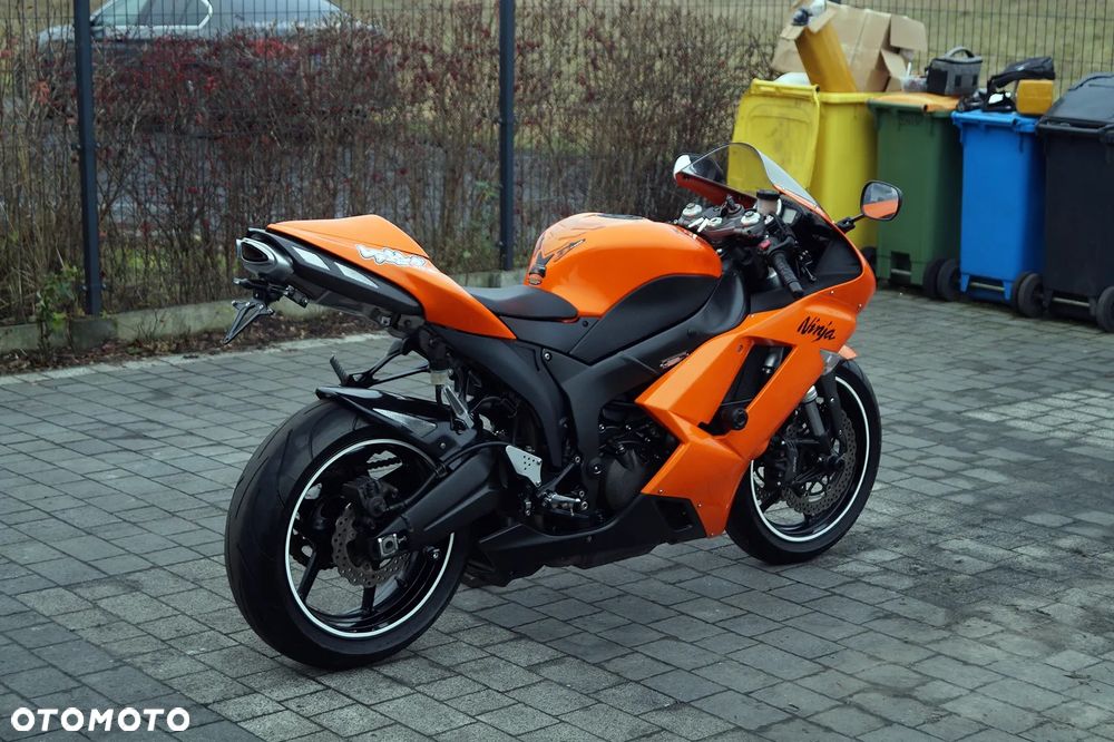 Kawasaki Ninja - 11