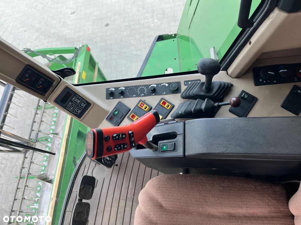 John Deere 2054 - 16