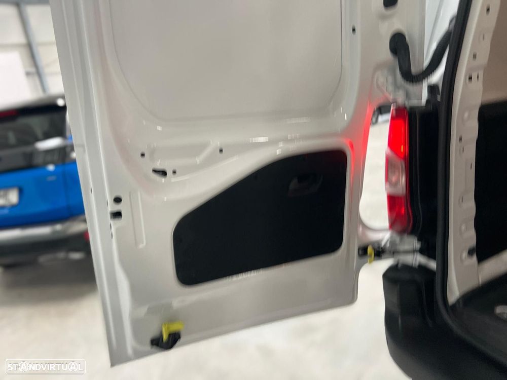 Peugeot Partner 1.5 BlueHDi Longa - 12