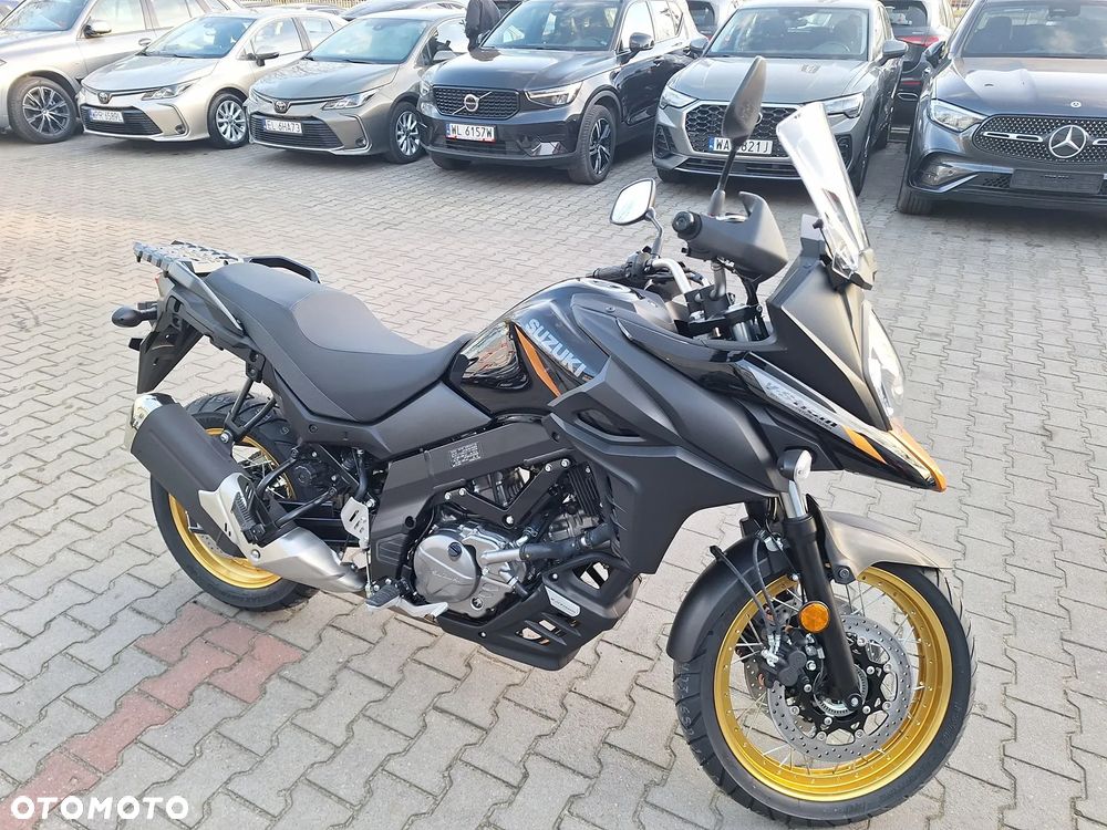 Suzuki V-STROM - 12