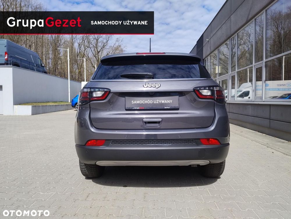 Jeep Compass - 9