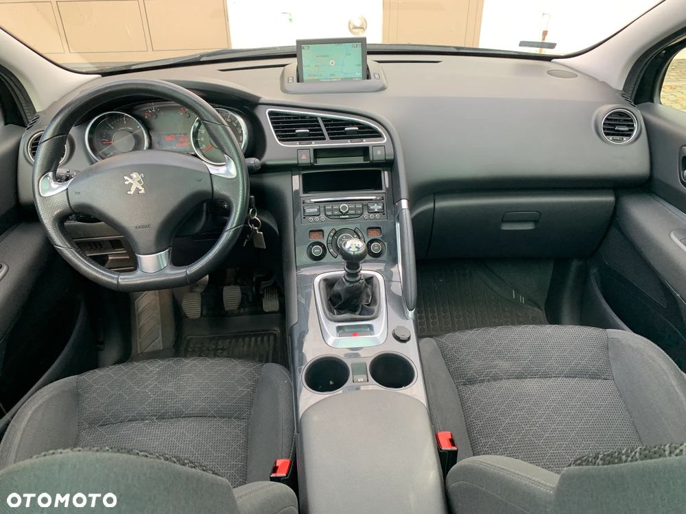 Peugeot 3008 1.6 BlueHDi Style S&S - 16