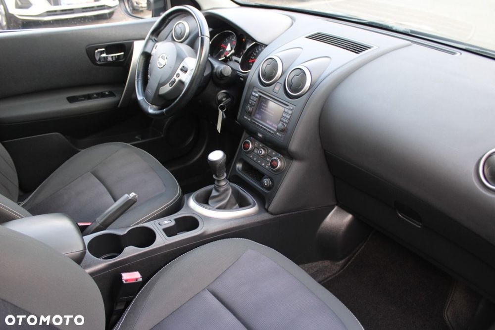 Nissan Qashqai+2 - 38