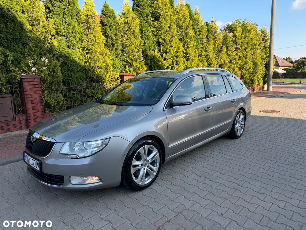 Skoda Superb 2.0 TDI 4x4 Exclusive - 1