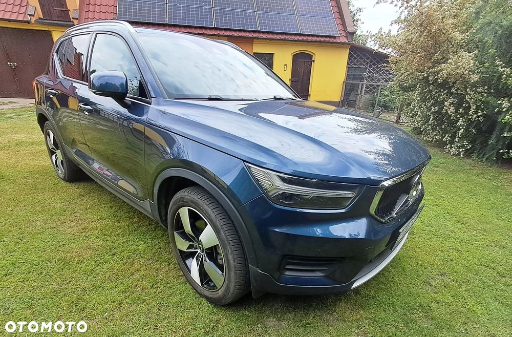 Volvo XC 40 T5 AWD Momentum - 2