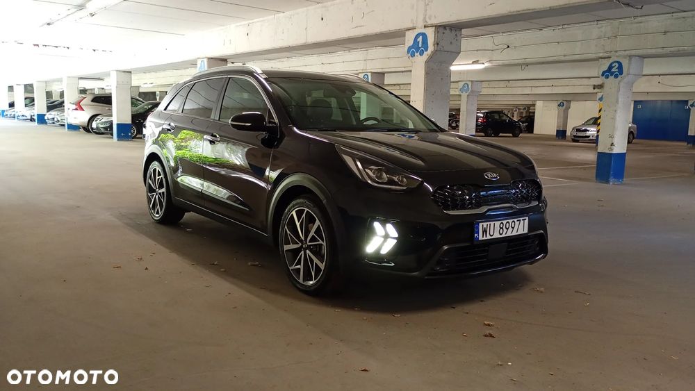 Kia Niro 1.6 GDI Hybrid L Business Line - 16