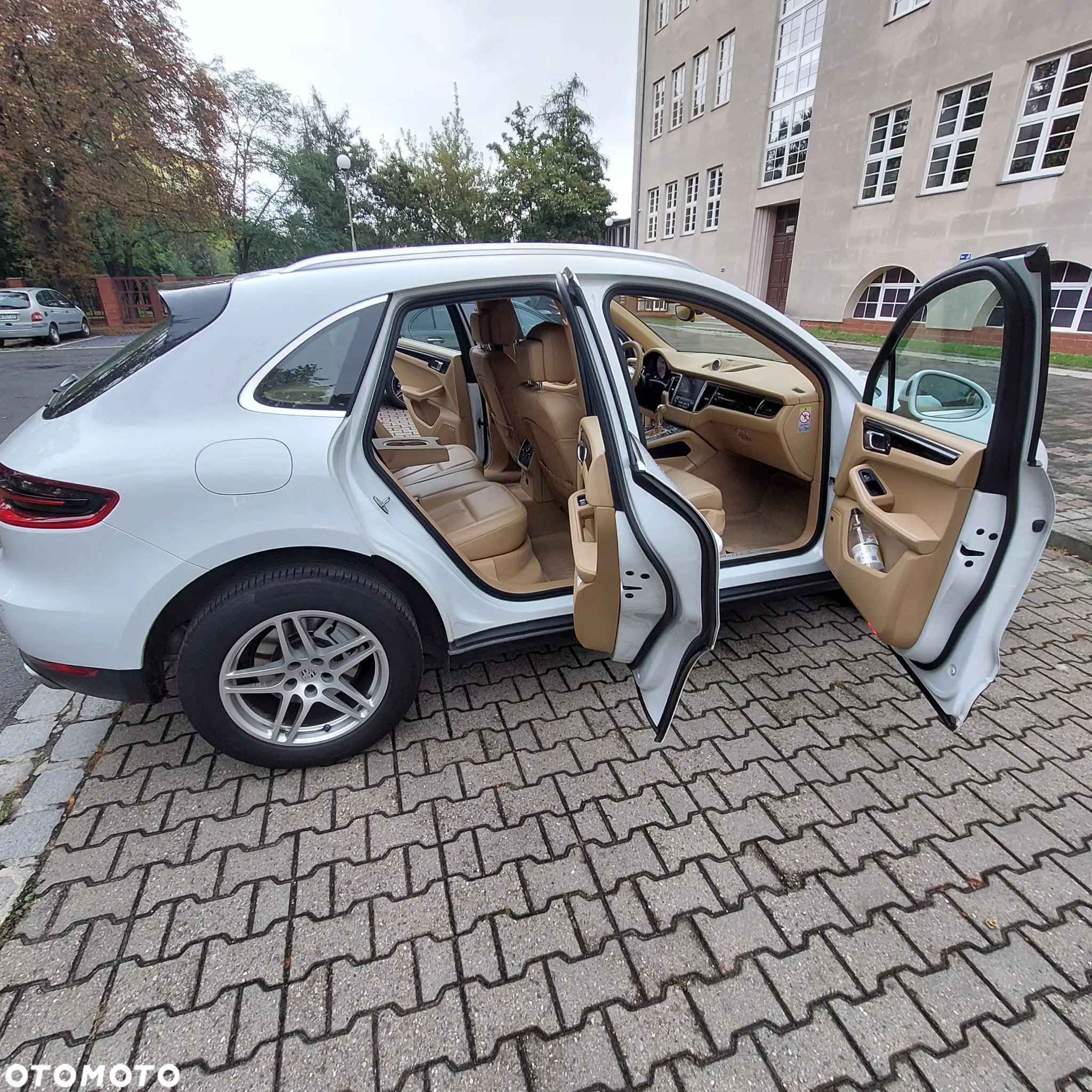 Porsche Macan S - 14
