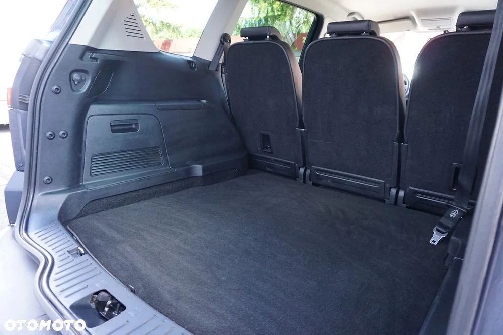 Ford S-Max 2.0 TDCi DPF Titanium X - 37