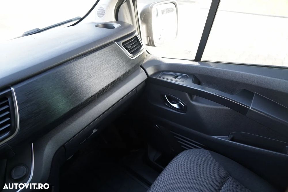 Renault TRAFIC III / AUTOBUS / 9 LOCURI / 90.000 KM / PRIMUL PROPRIETAR / SHOWROOM POLONESE / 2022 / - 27