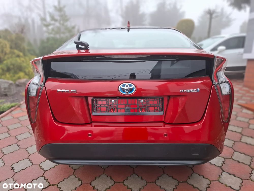 Toyota Prius Hybrid Executive - 7