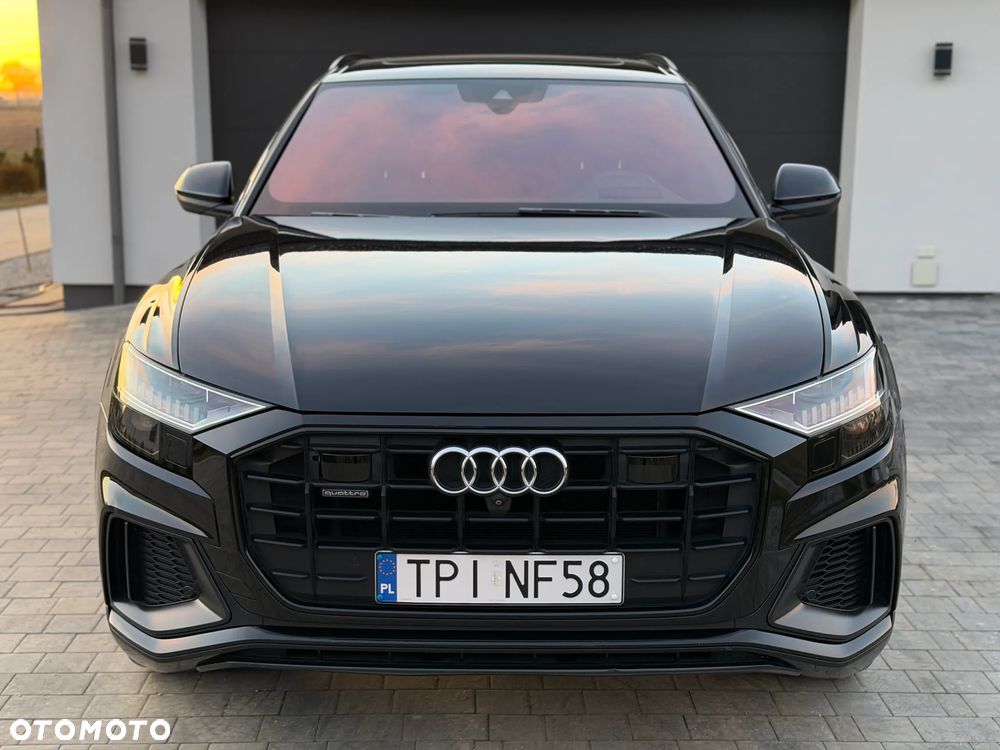 Audi Q8 - 32