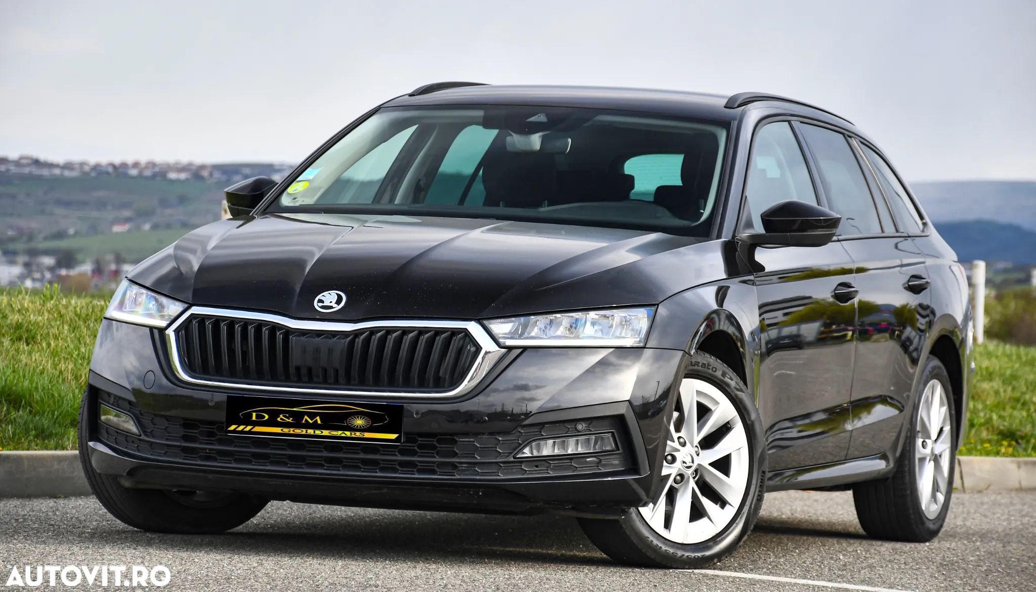 Skoda Octavia Combi 2.0 TDI 150 CP DSG Selection - 1