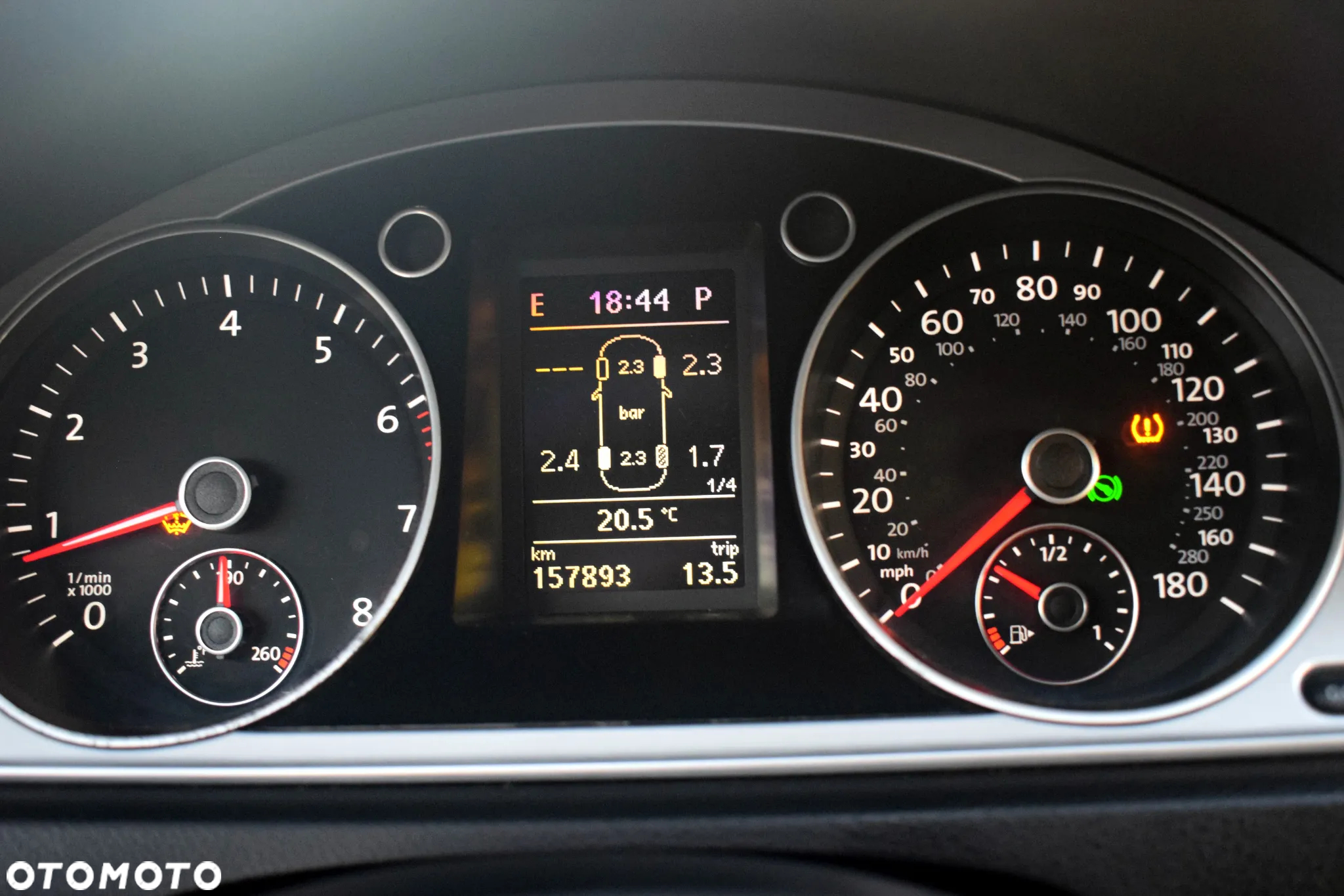 Volkswagen Passat CC - 36