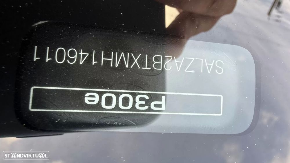 Land Rover Range Rover Evoque 1.5 P300e AWD R-Dynamic Auto - 36