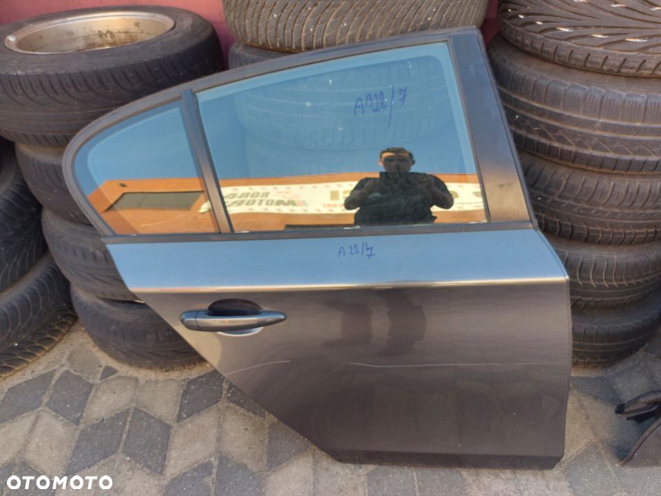 bmw e87 drzwi tylne prawe