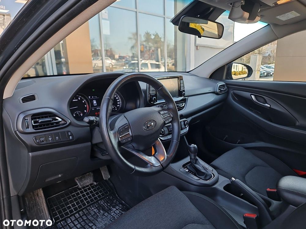 Hyundai i30 1.0 T-GDI Smart DCT - 12