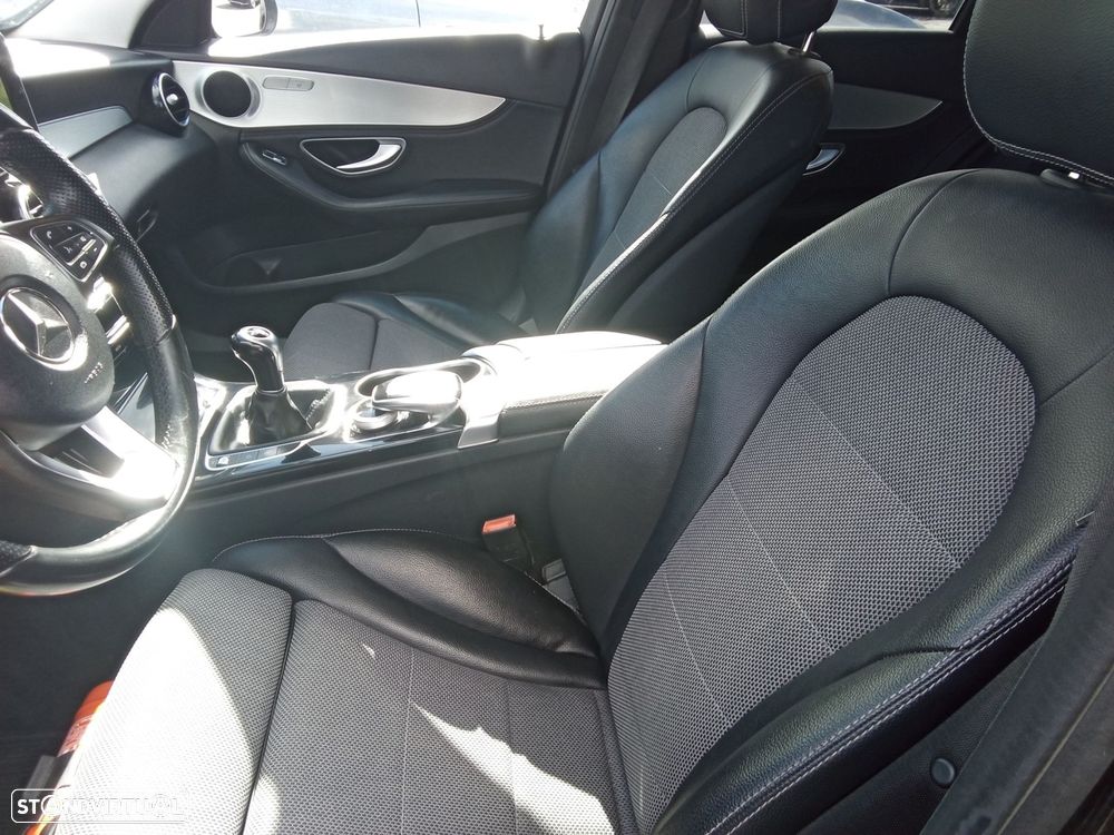 Mercedes-Benz C 200 BlueTEC AMG Line - 23